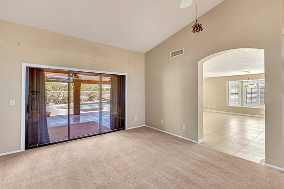 8253 E Lavender Drive - B0552