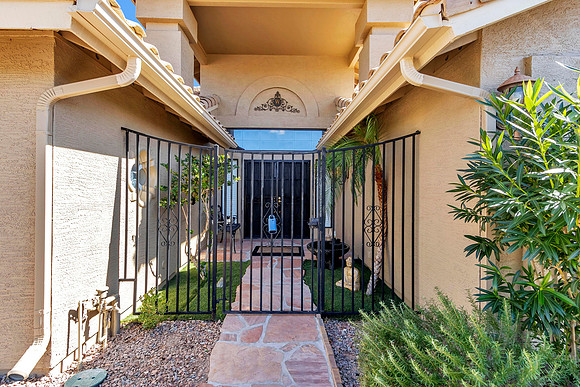 8253 E Lavender Drive - S0542