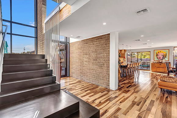 5302 N. 42nd - B7046