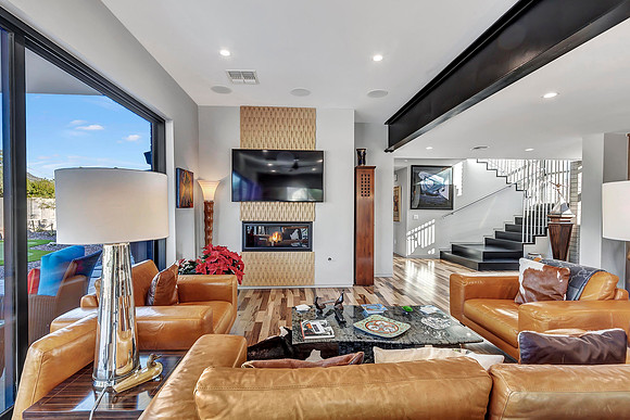 5302 N. 42nd - B7090