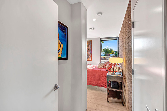 5302 N. 42nd - B6983