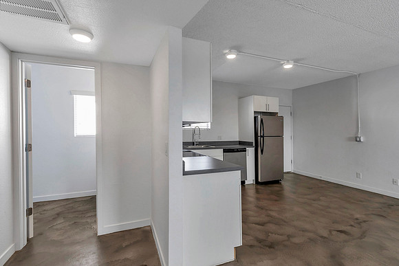 2936 N. 34th Place - S5021