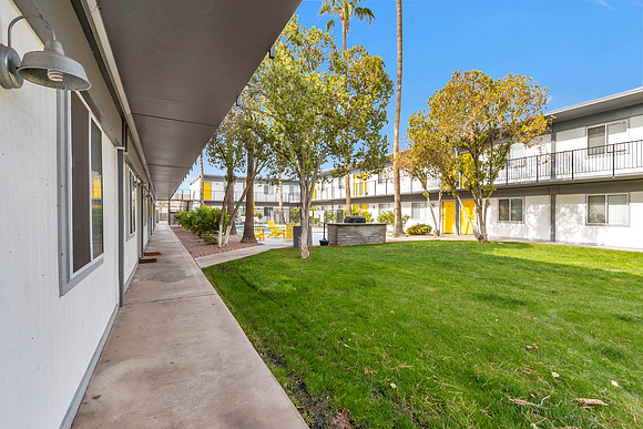 2936 N. 34th Place - S5029